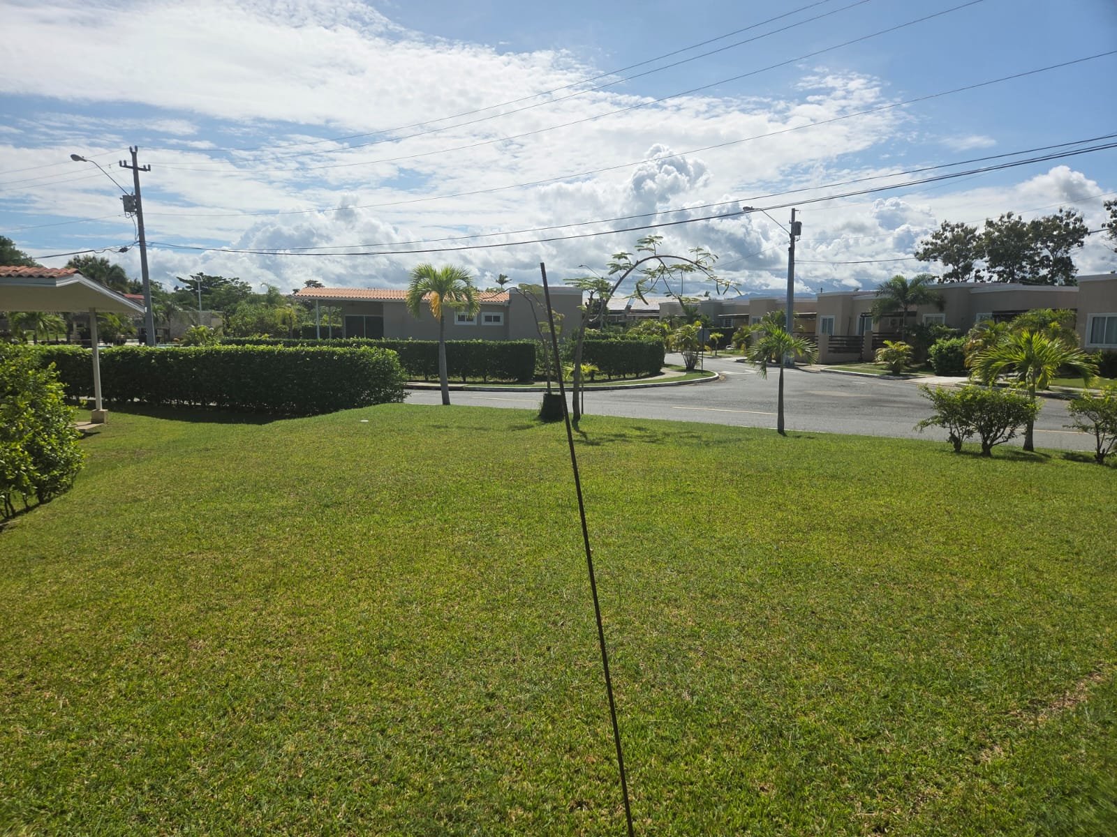 Playa Coronado: Casa Amoblada, Esquina, 2 terrazas, Seguridad, 3 Recamaras