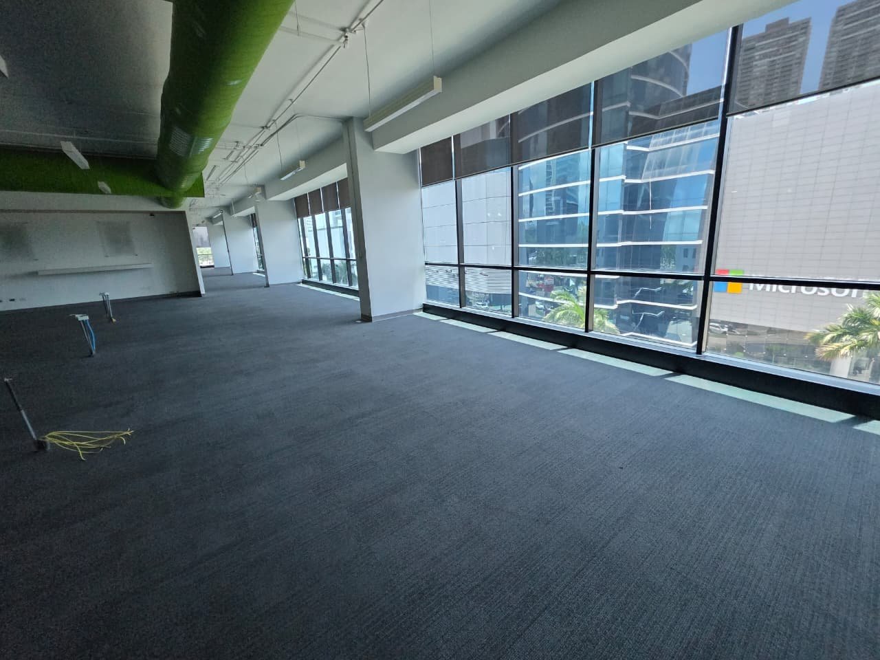 COSTA DEL ESTE – TORRE COMERCIAL PREMIUM: OFICINA DE 1480M2 ALQUILADA