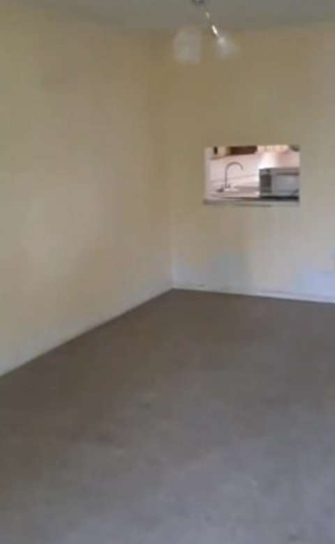 En La Falda del Cerro Ancon, con Seguridad 24/7: Casa Adosada, 3 Niveles, Bosque
