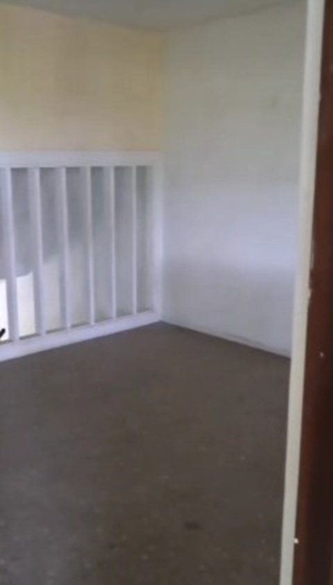 En La Falda del Cerro Ancon, con Seguridad 24/7: Casa Adosada, 3 Niveles, Bosque