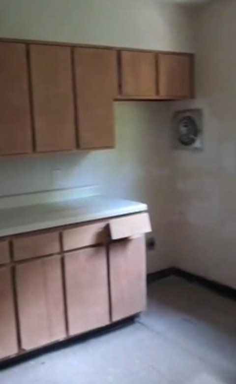 En La Falda del Cerro Ancon, con Seguridad 24/7: Casa Adosada, 3 Niveles, Bosque