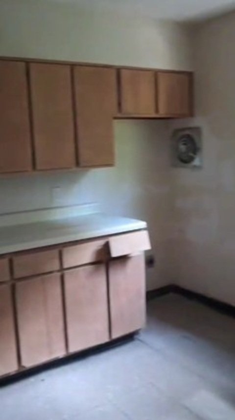 En La Falda del Cerro Ancon, con Seguridad 24/7: Casa Adosada, 3 Niveles, Bosque