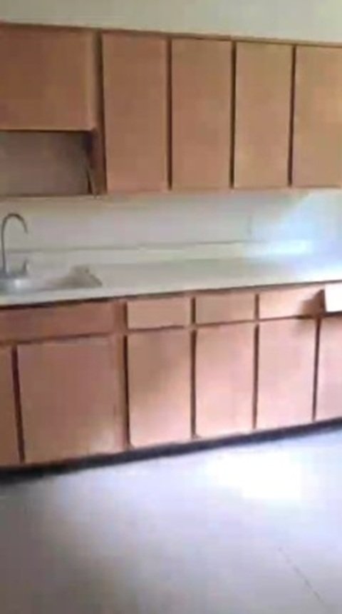 En La Falda del Cerro Ancon, con Seguridad 24/7: Casa Adosada, 3 Niveles, Bosque
