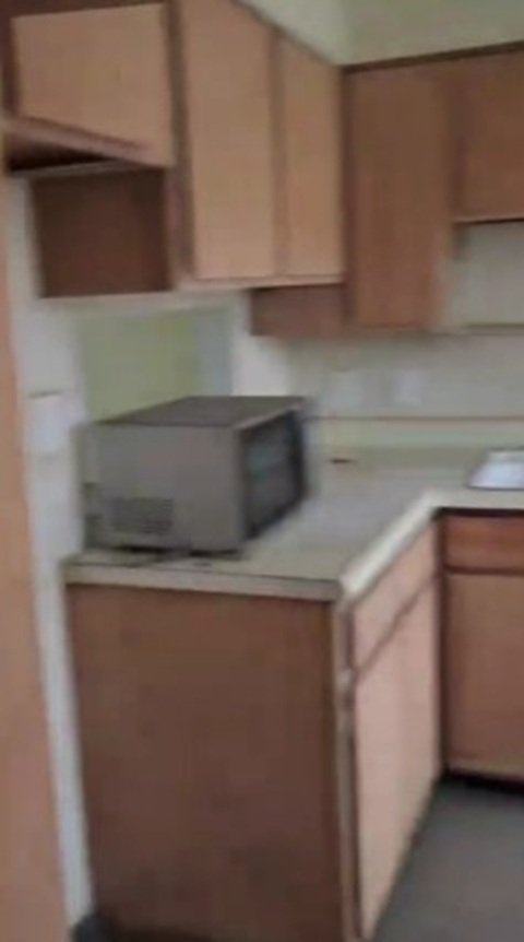 En La Falda del Cerro Ancon, con Seguridad 24/7: Casa Adosada, 3 Niveles, Bosque