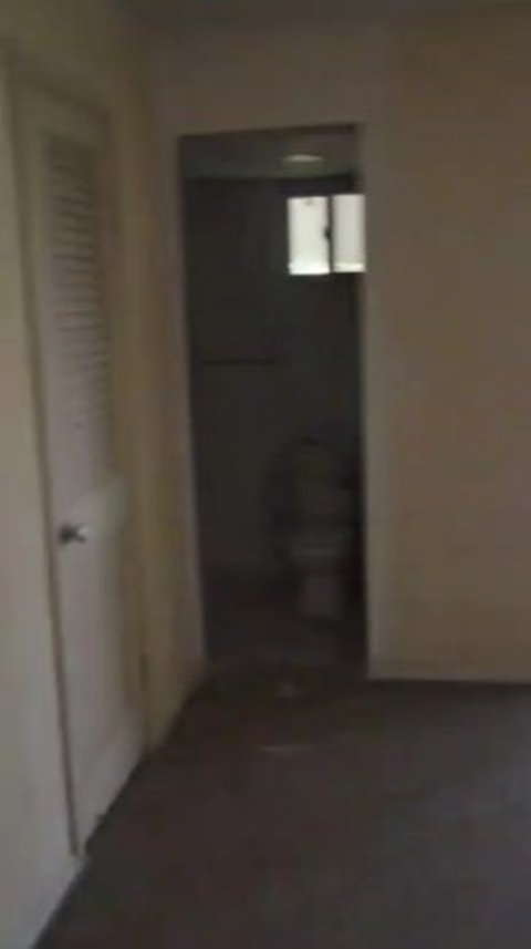 En La Falda del Cerro Ancon, con Seguridad 24/7: Casa Adosada, 3 Niveles, Bosque