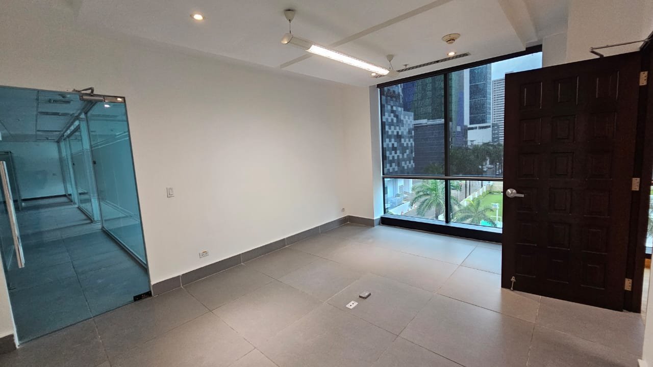 COSTA DEL ESTE – TORRE COMERCIAL PREMIUM: OFICINA DE 340M2 EN GRIS O TERMINADA