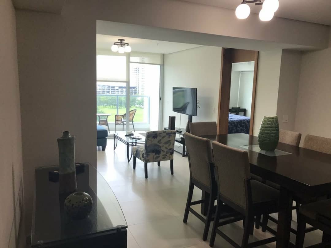 Costa del Este – Parkside: Apartamento Amoblado de 1 Recámara, Vista Al Parque