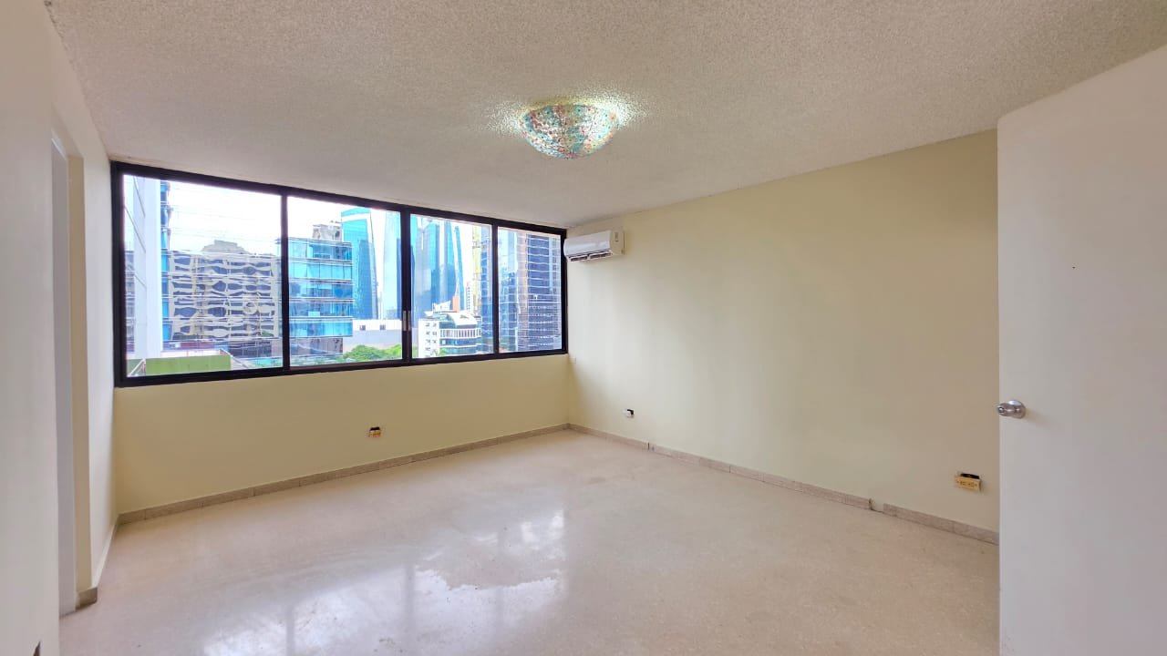 Obarrio, Corazón de la Ciudad: Apartamento de 3 recámaras con 2 estacionamientos