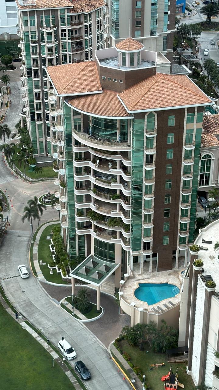 Punta Pacifica, de Lujo – Pacific Point: Frente al Mar, Apartamento de 540m², con 4 Recamaras