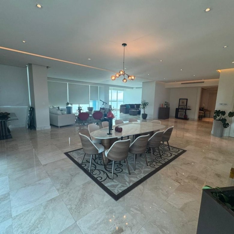 Frente al Mar en Costa del Este: Vitri, lujoso Pent-House de piso completo