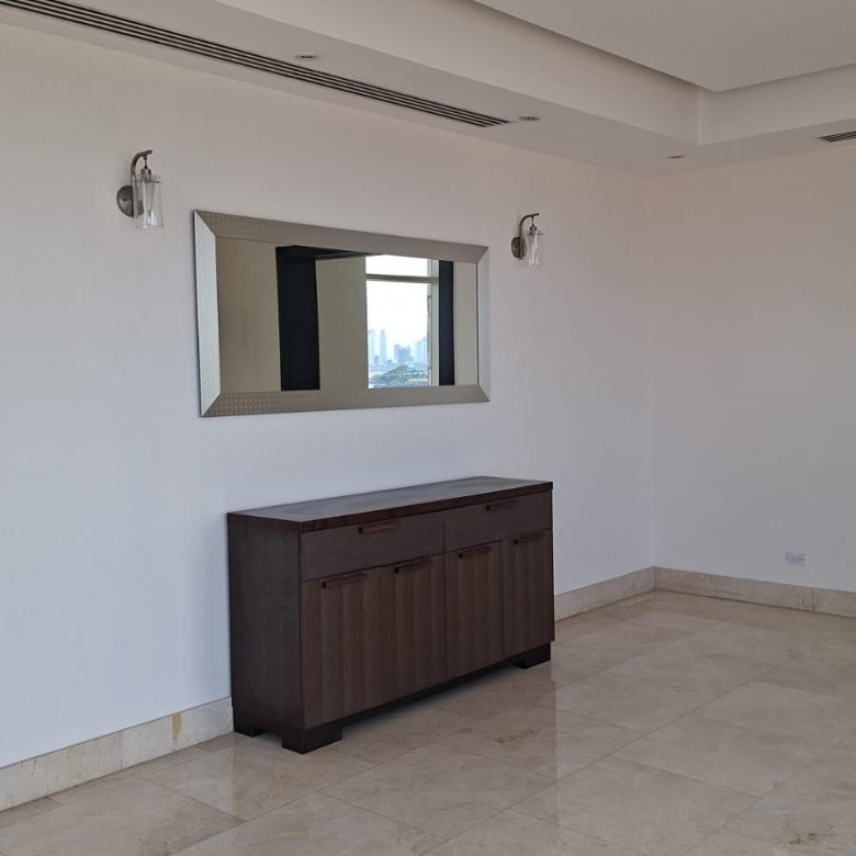 Punta Pacifica, de Lujo – Pacific Point: Frente al Mar, Apartamento de 540m², con 4 Recamaras