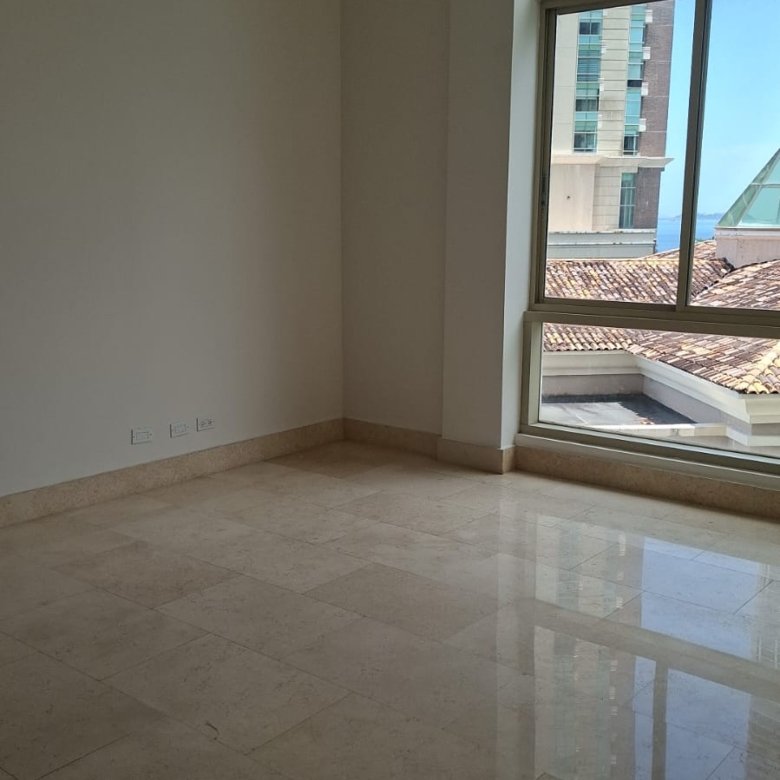Punta Pacifica, de Lujo – Pacific Point: Frente al Mar, Apartamento de 540m², con 4 Recamaras