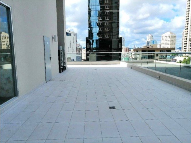 Obarrio – Corazón de la Ciudad: Apartamento de reciente construcción, URBANA