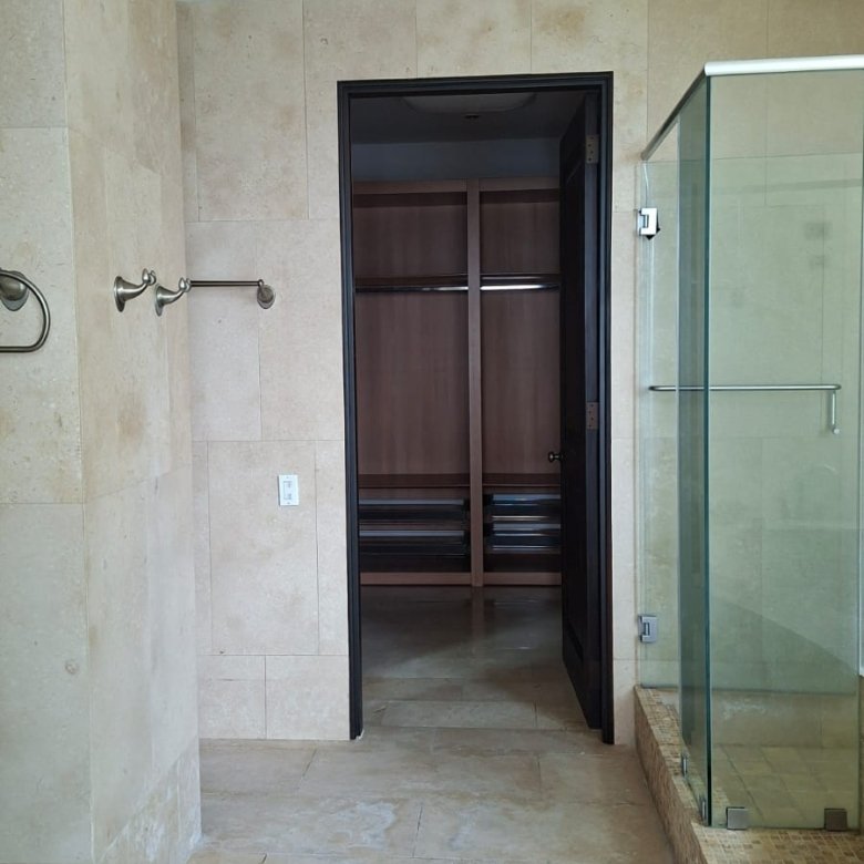 Punta Pacifica, de Lujo – Pacific Point: Frente al Mar, Apartamento de 540m², con 4 Recamaras