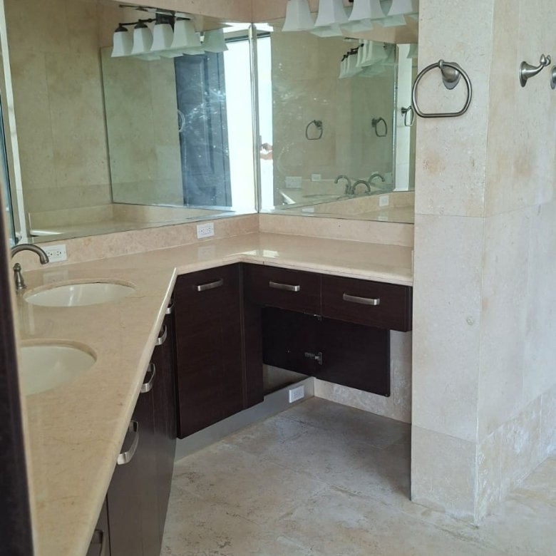 Punta Pacifica, de Lujo – Pacific Point: Frente al Mar, Apartamento de 540m², con 4 Recamaras