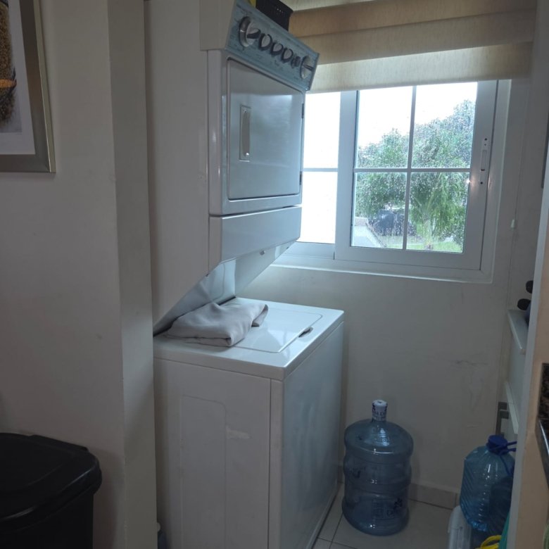 Playa Santa Clara, Bijao Frente a Campo de Golf y vista al Lago: Apartamento Amoblado de 3 habitaciones