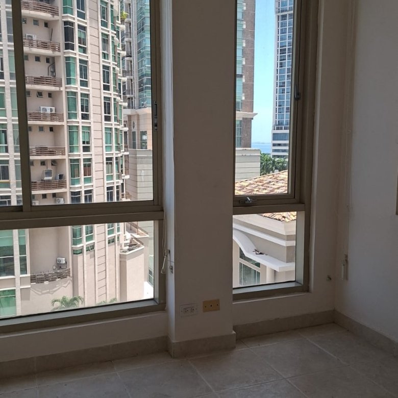 Punta Pacifica, de Lujo – Pacific Point: Frente al Mar, Apartamento de 540m², con 4 Recamaras