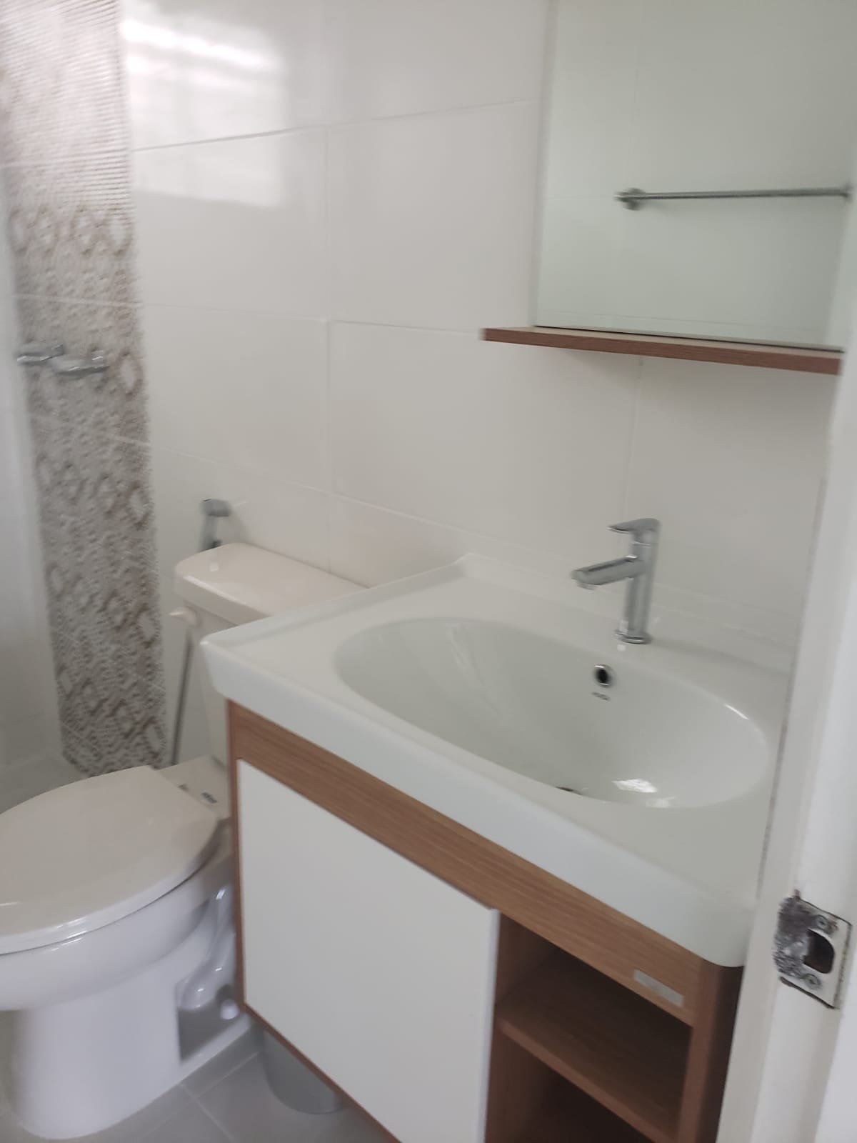 El Dorado – Betania: Casa Cercada, de 4 Recamaras, 4 Baños, 1 Nivel