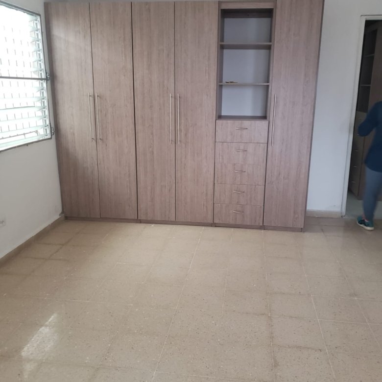 El Dorado – Betania: Casa Cercada, de 4 Recamaras, 4 Baños, 1 Nivel