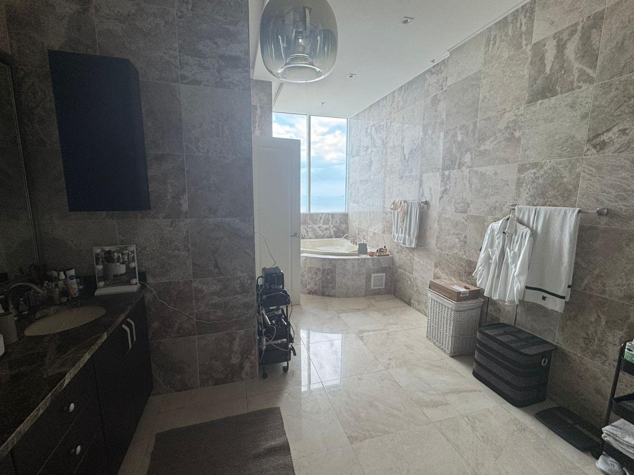 Frente al Mar en Costa del Este: Vitri, lujoso Pent-House de piso completo